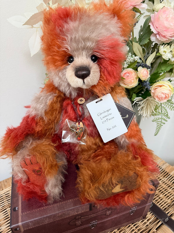 Glendurgan Charlie Bears Isabelle Limited Edition Mohair / Alpaca Collectable Bear No 202