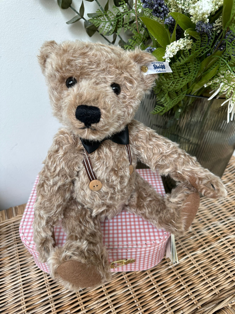 Frederic 34cm Steiff Mohair Teddy Bear with Growler & Bow tie. – Lovely ...