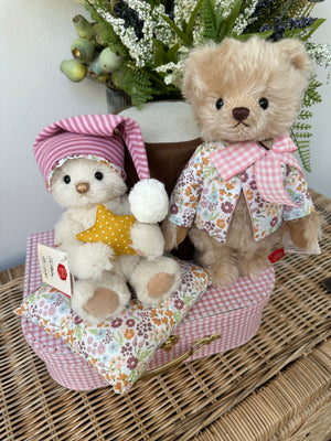 Tilda Hermann Teddy Original Limited Edition Teddy Bear & Cushion  No 19