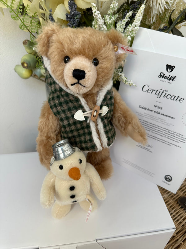 Teddy Bear with Snowman Steiff Limited Edition Christmas New Release No 252