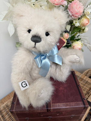Snowden Charlie Bears 2026 Plush Collection Growler Teddy Bear