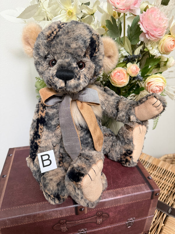 JD Charlie Bears Plush Collection Teddy Bear