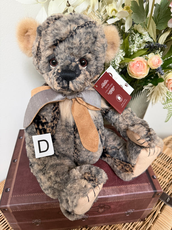 JD Charlie Bears Plush Collection Teddy Bear