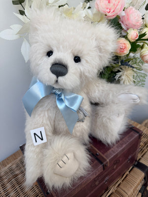 Snowden Charlie Bears 2026 Plush Collection Growler Teddy Bear