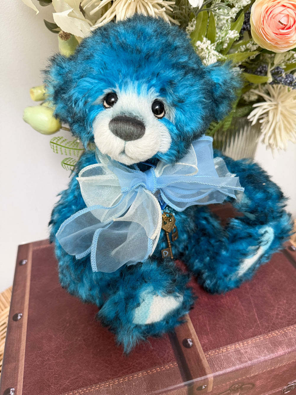 Narnia Charlie Bears Isabelle Collection Limited Edition No 256