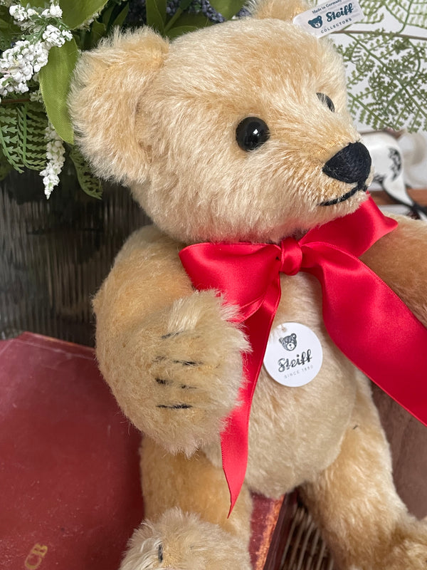 1909 Blond Steiff Classic Replica 35cm Collectors Mohair Teddy Bear with Growler