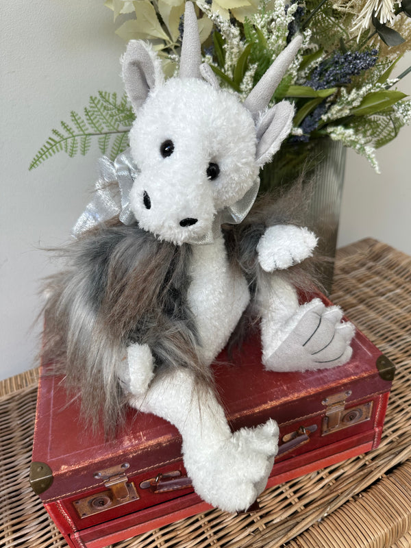 Storm Chaser 36cm Charlie Bears Plush Collection Hatchling Dragon