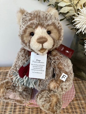 Doze Charlie Bears Plush Collection Plumo Giggler Teddy Bear