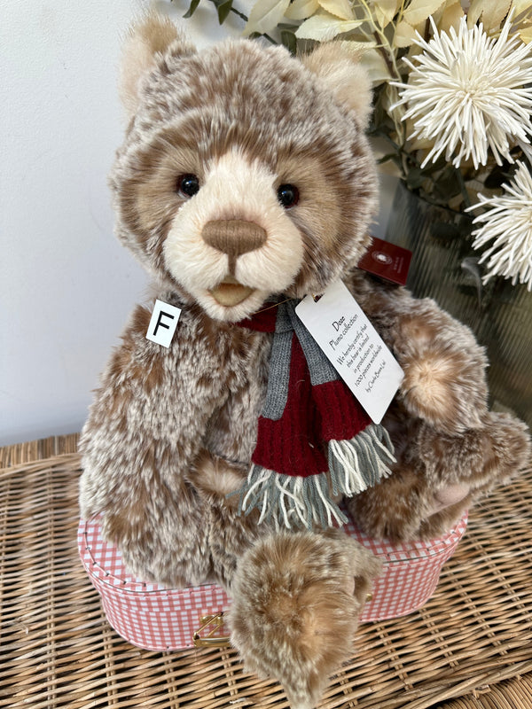 Doze Charlie Bears Plush Collection Plumo Giggler Teddy Bear