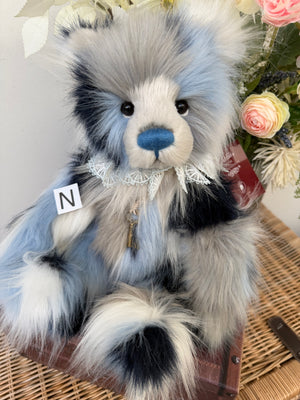 Janine Charlie Bears Plush Collection Paw Store Exclusive Collectable Teddy Bear