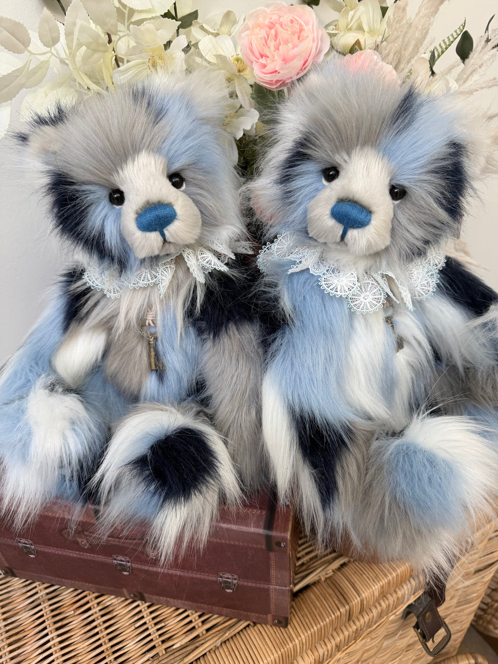Janine Charlie Bears Plush Collection Paw Store Exclusive Collectable Teddy Bear