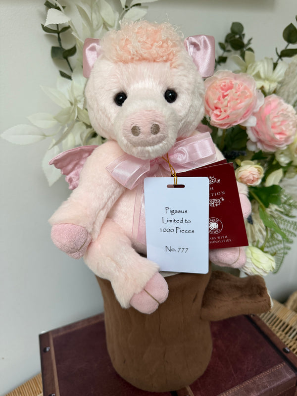 Pigasus Charlie Bears Plush Collection Limited Edition Piglet No 777