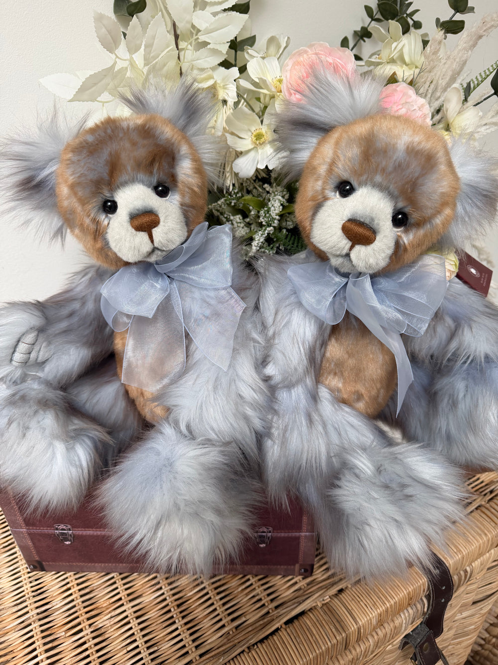 Avalon Charlie Bears Plush Collection Collectable Teddy Bear