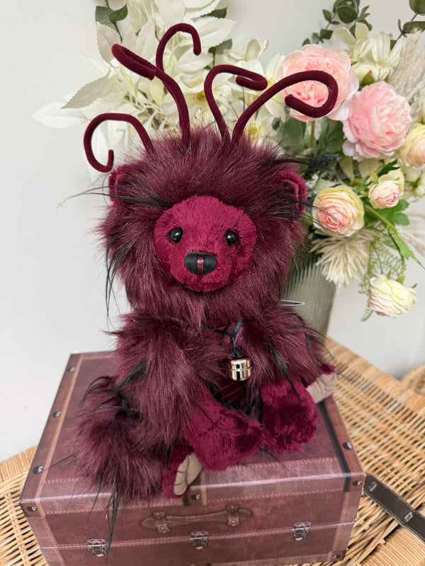 Beetle Bear Charlie Bears The Labyrinth Plush Collection No 832