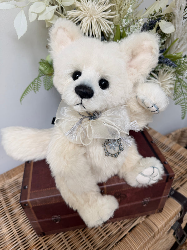 Uno Isabelle Charlie Bears Limited Edition Mohair Fox No 240
