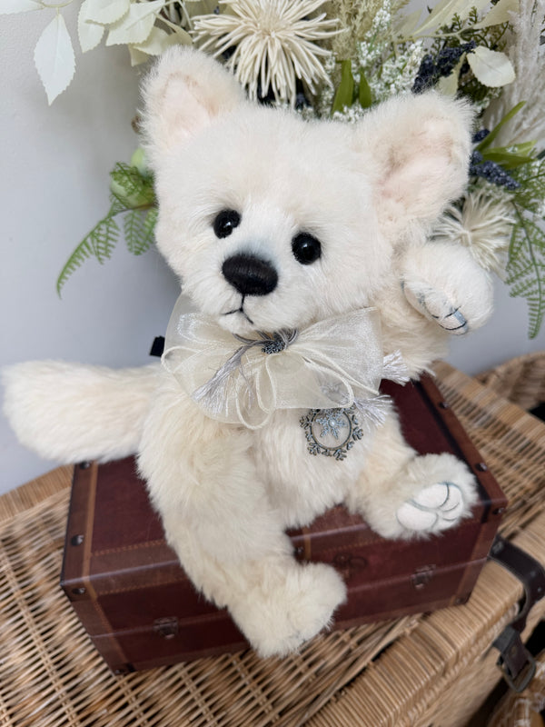 Uno Isabelle Charlie Bears Limited Edition Mohair Fox No 240