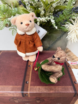 Mama Teddy Bear with child on Holly Express No 18