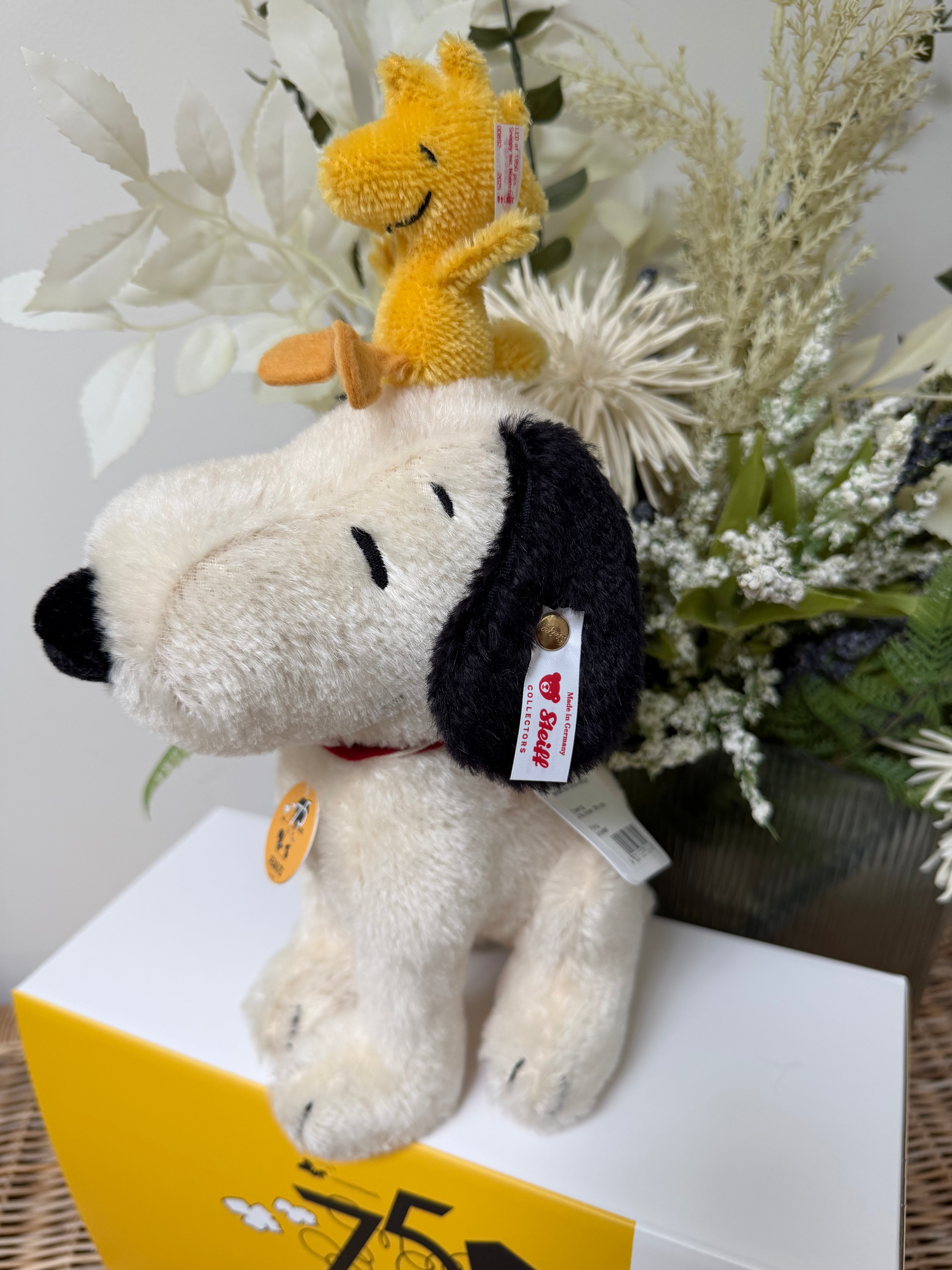 Snoopy with Woodstock Mohair Limited Edition Collectable Steiff 2025 N