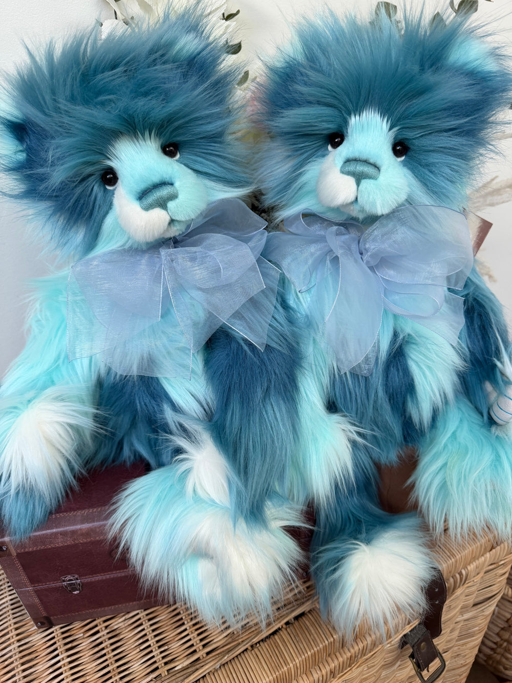 Memory Lane Charlie Bears Plush Collection Large Collectable Teddy Bear