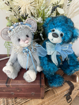 Narnia Charlie Bears Isabelle Collection Limited Edition No 252