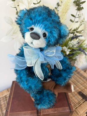 Narnia Charlie Bears Isabelle Collection Limited Edition No 252