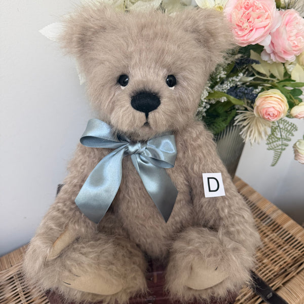 Jackson Charlie Bears 2026 Plush Collection Growler Teddy Bear
