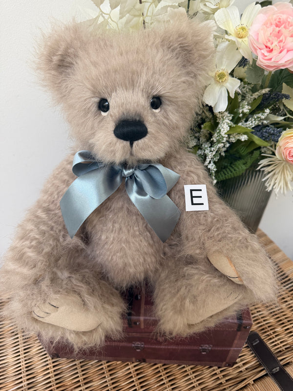 Jackson Charlie Bears 2026 Plush Collection Growler Teddy Bear