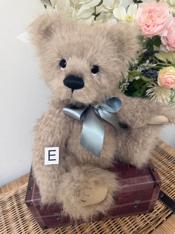 Jackson Charlie Bears 2026 Plush Collection Growler Teddy Bear