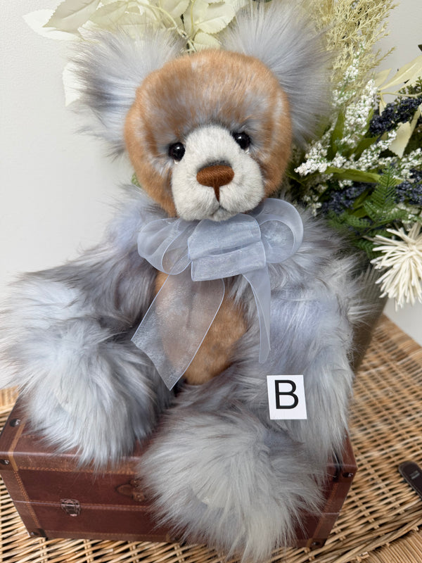 Avalon Charlie Bears Plush Collection Collectable Teddy Bear