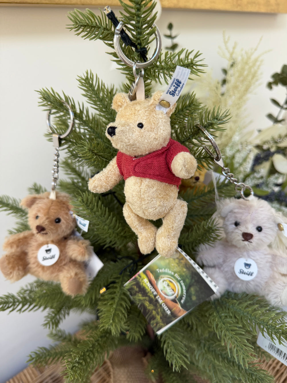 Winnie the Pooh Steiff Classics & Collectors Miniature Teddy Bear Pendant Key Ring