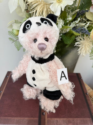 Pantaloon Charlie Bears Plush Collection Sleepover Series Teddy Bear