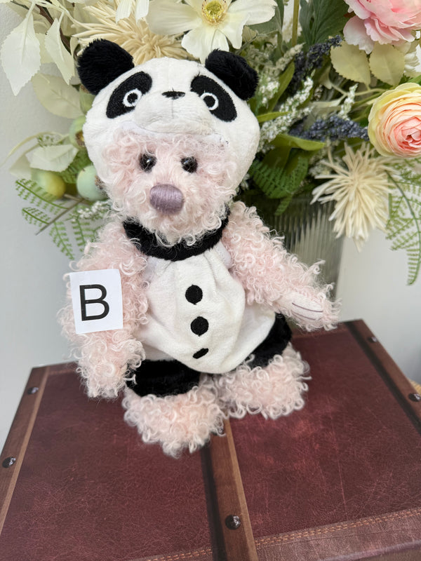 Pantaloon Charlie Bears Plush Collection Sleepover Series Teddy Bear