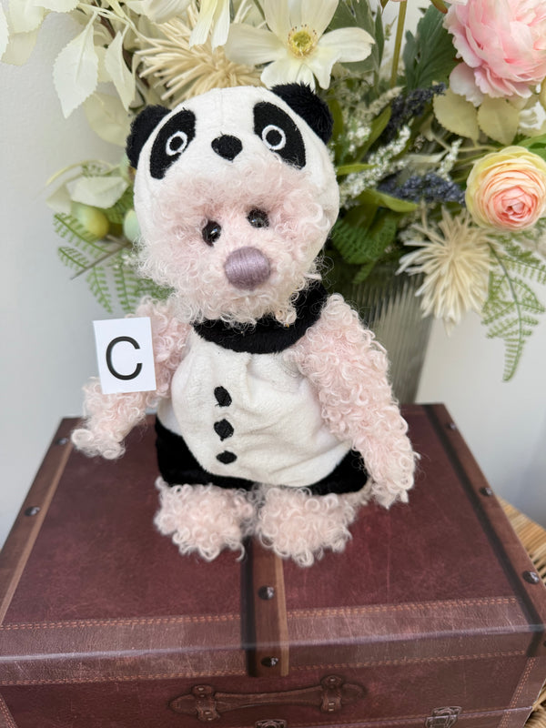 Pantaloon Charlie Bears Plush Collection Sleepover Series Teddy Bear