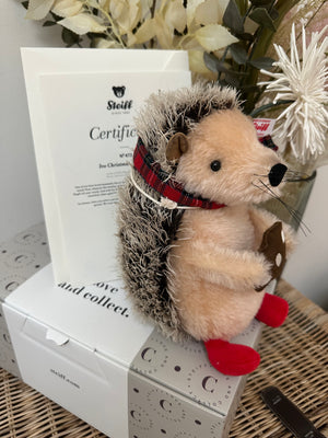 Ivo Christmas Hedgehog Steiff 2023 Christmas Collection No 472
