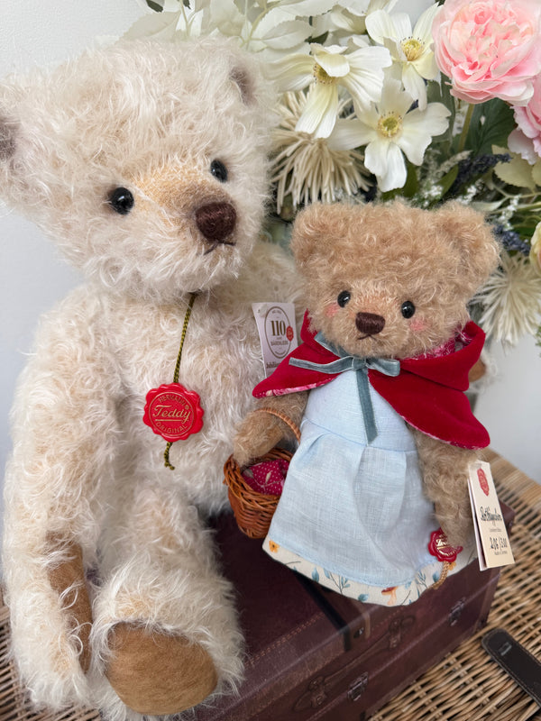 Little Red Riding Hood Hermann Teddy Original Limited Edition No 206