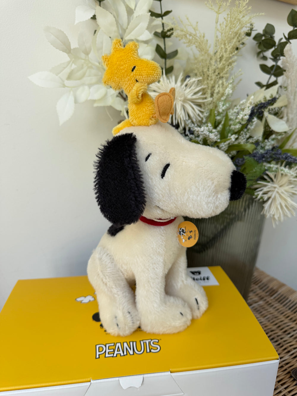 Snoopy with Woodstock Mohair Limited Edition Collectable Steiff 2025 No 905