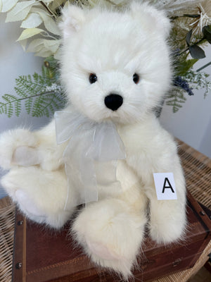 Little Bean Charlie Bears  Plush Collection Teddy Bear