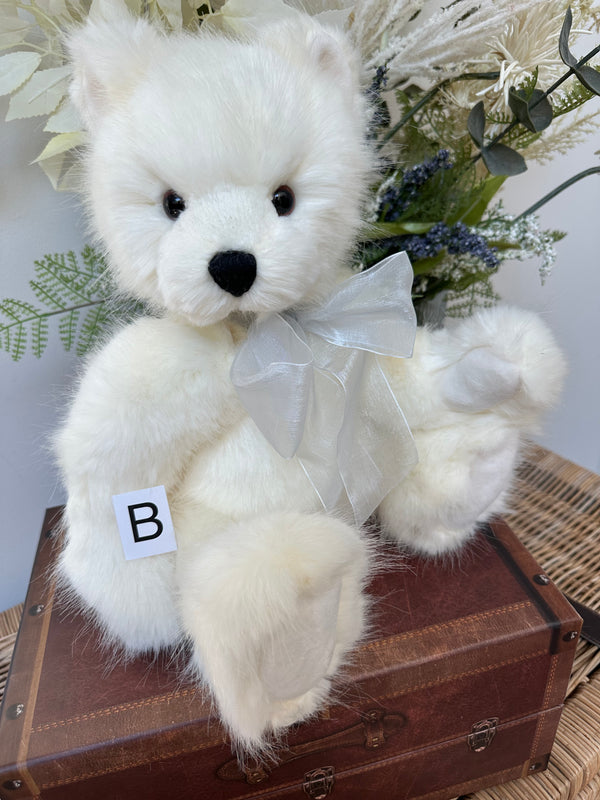 Little Bean Charlie Bears  Plush Collection Teddy Bear