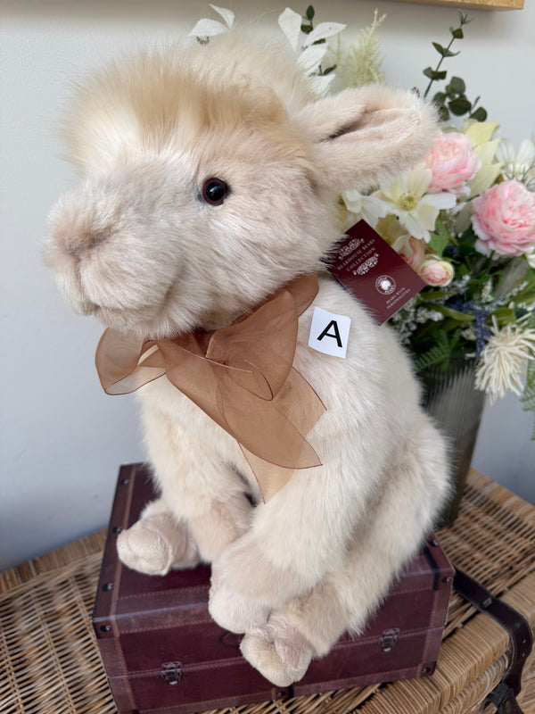 Trample Charlie Bears Bearhouse Bear Soft Plush Alpaca