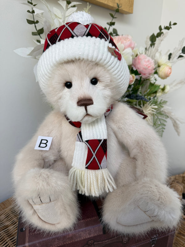 Cozy Charlie Bears Plush Collection Collectable Hatty Teddy Bear