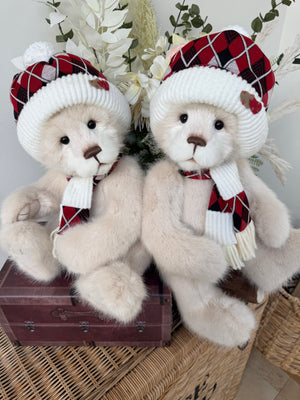 Cozy Charlie Bears Plush Collection Collectable Hatty Teddy Bear