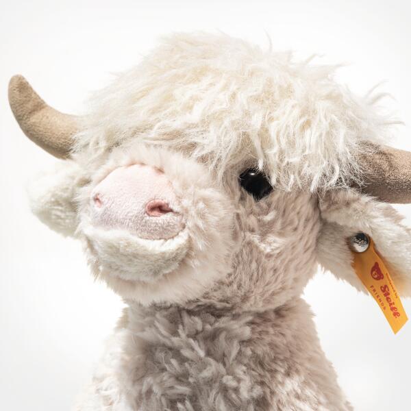 Harper the Highland Cow 24cm Beige Soft & Cuddly Friends Collection