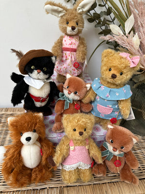 Daphne Hermann Teddy Original  Limited Edition Miniature Collectable Mohair Kitten Cat No 81
