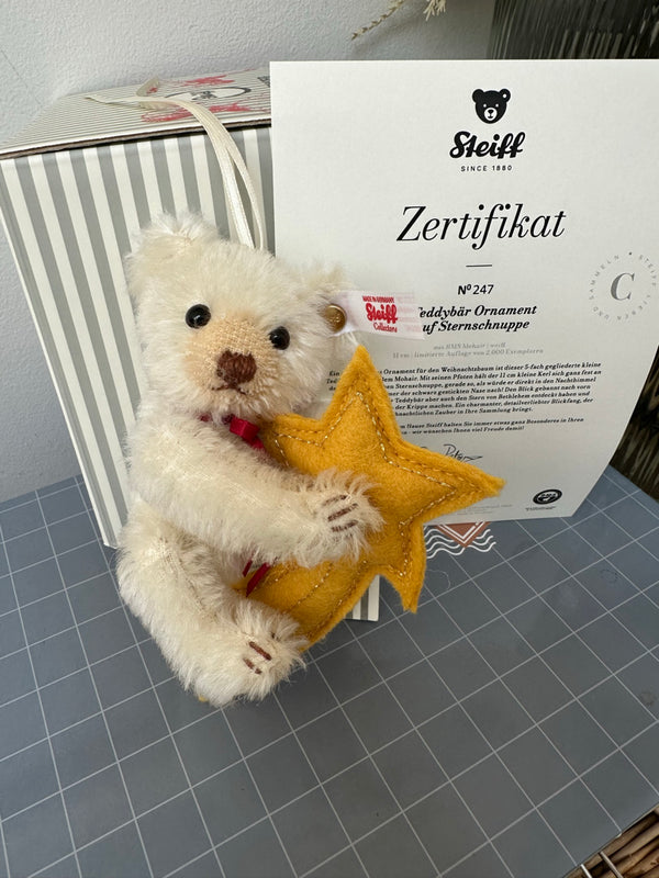 Steiff Christmas Decoration Miniature Teddy Bear Ornament on shooting Star No 247