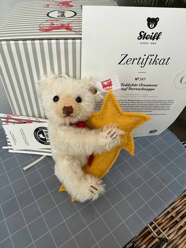 Steiff Christmas Decoration Miniature Teddy Bear Ornament on shooting Star No 247