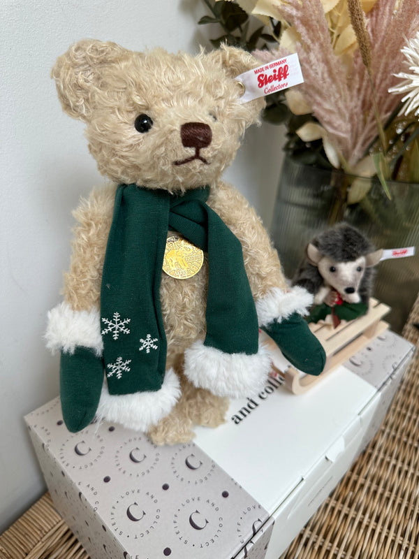541 Teddys for Tomorrow Steiff Teddy Bear with Hedgehog Pair