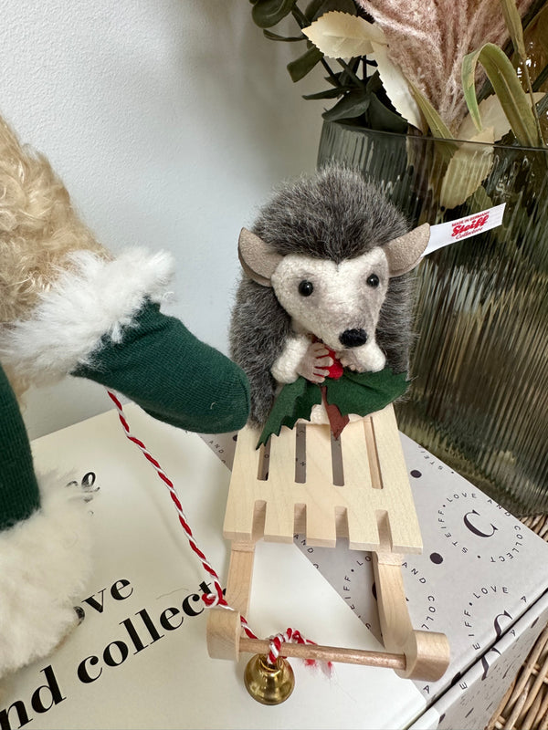 541 Teddys for Tomorrow Steiff Teddy Bear with Hedgehog Pair