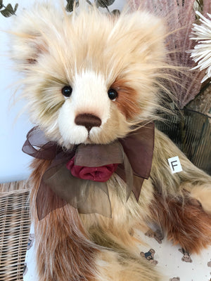 Erica Charlie Bears Large  Plush Collection Teddy Bear