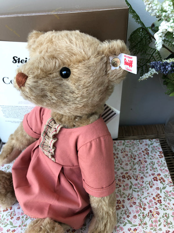 Bear Family Collection Mama Teddy Bear 30cm Mohair Steiff 2022 Teddy Bear No 102