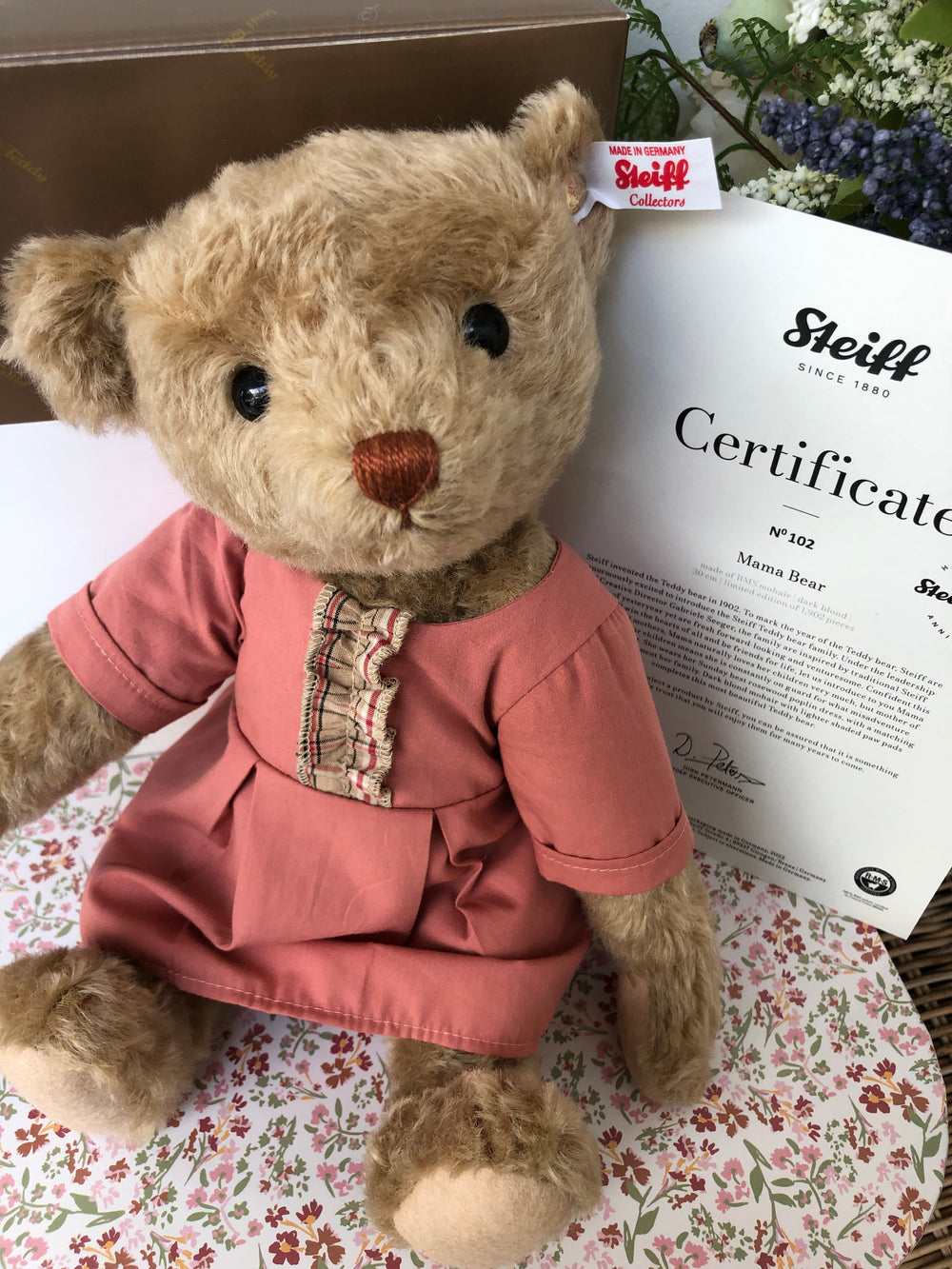 Bear Family Collection Mama Teddy Bear 30cm Mohair Steiff 2022 Teddy Bear No 102